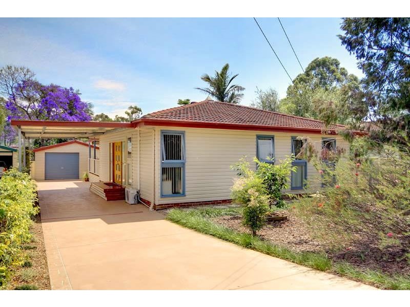 5 Bambil Cres, Dapto NSW 2530