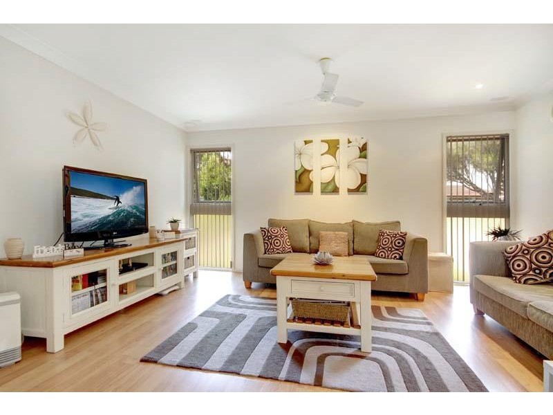 5 Bambil Cres, Dapto NSW 2530