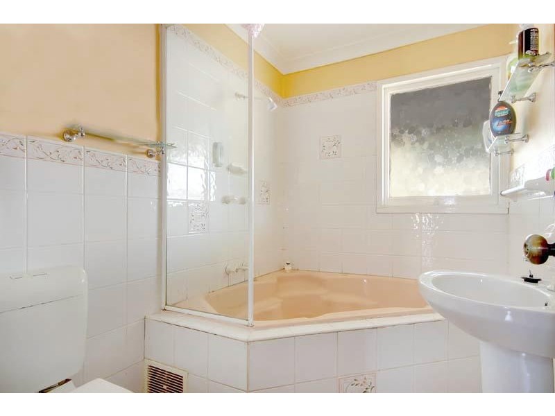 46 Gilba Rd, Dapto NSW 2530
