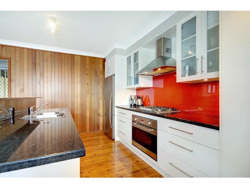 68 Lakelands  Dr, Dapto NSW 2530