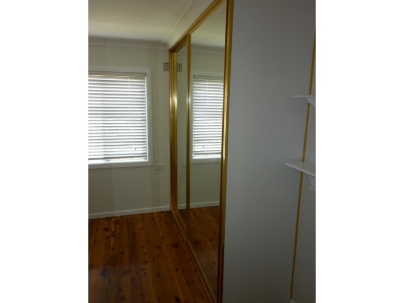 3 Wirri Pl, Berkeley NSW 2506