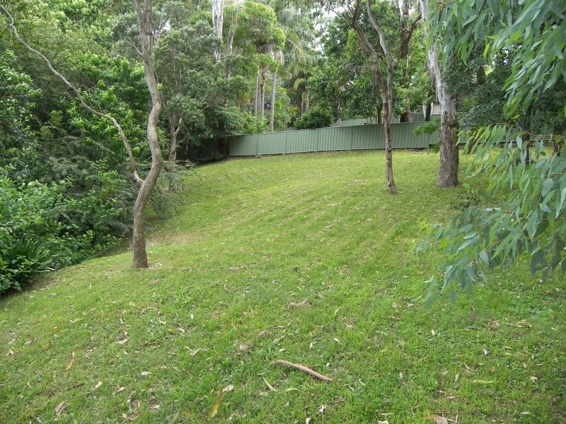 11 Stanley Ave, Farmborough Heights NSW 2526