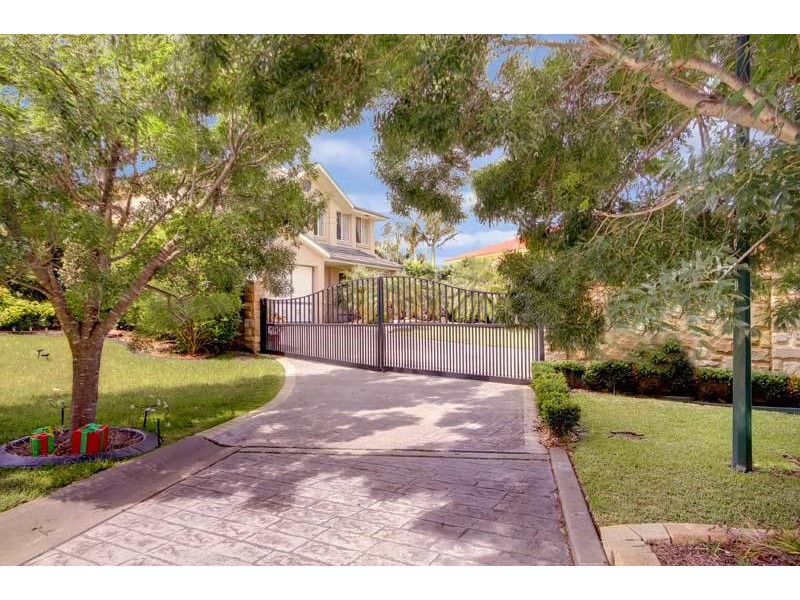 8 Camden Wk, Horsley NSW 2530