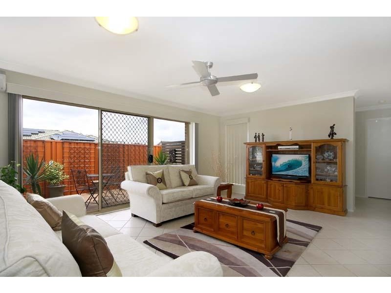 48 Sunnybank Cres, Horsley NSW 2530