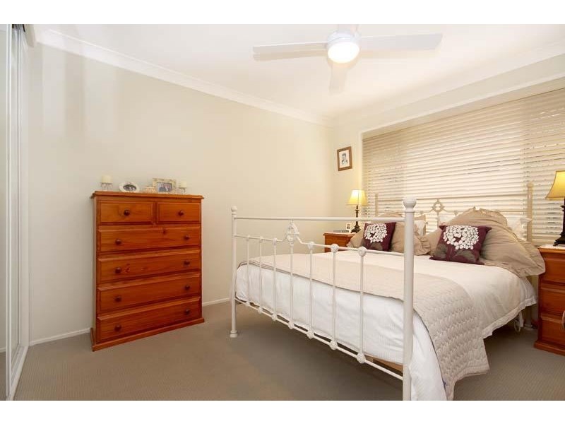 48 Sunnybank Cres, Horsley NSW 2530
