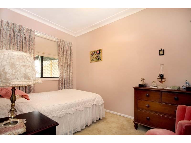 63 Parkside  Dr, Dapto NSW 2530