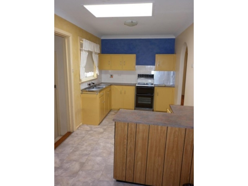 14 Beltana Ave, Dapto NSW 2530