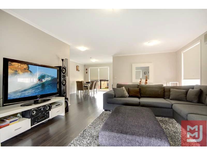 38 Penrose Dr, Dapto NSW 2530