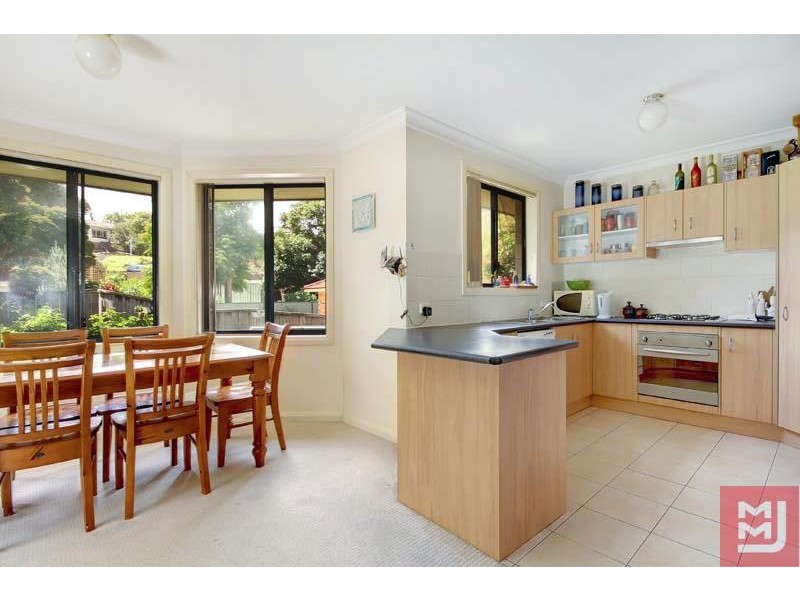 1/9A Figtree Cres, Figtree NSW 2525