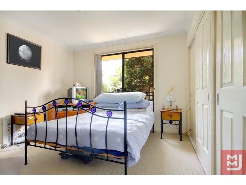 1/9A Figtree Cres, Figtree NSW 2525