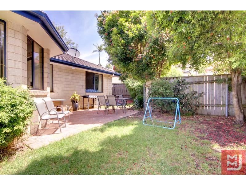 1/9A Figtree Cres, Figtree NSW 2525