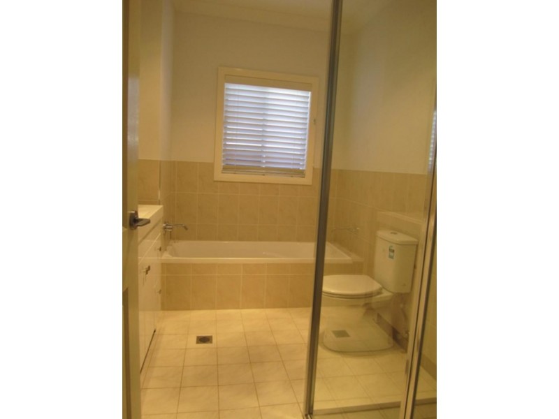 23  Kingsley Ave, Albion Park NSW 2527