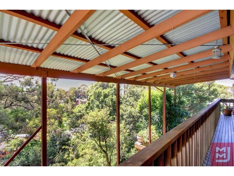 98 Iola  Ave, Farmborough Heights NSW 2526