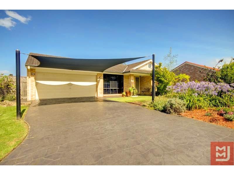 5 Greywood Pl, Horsley NSW 2530