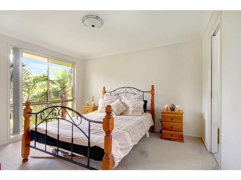 5 Boddington Way, Horsley NSW 2530