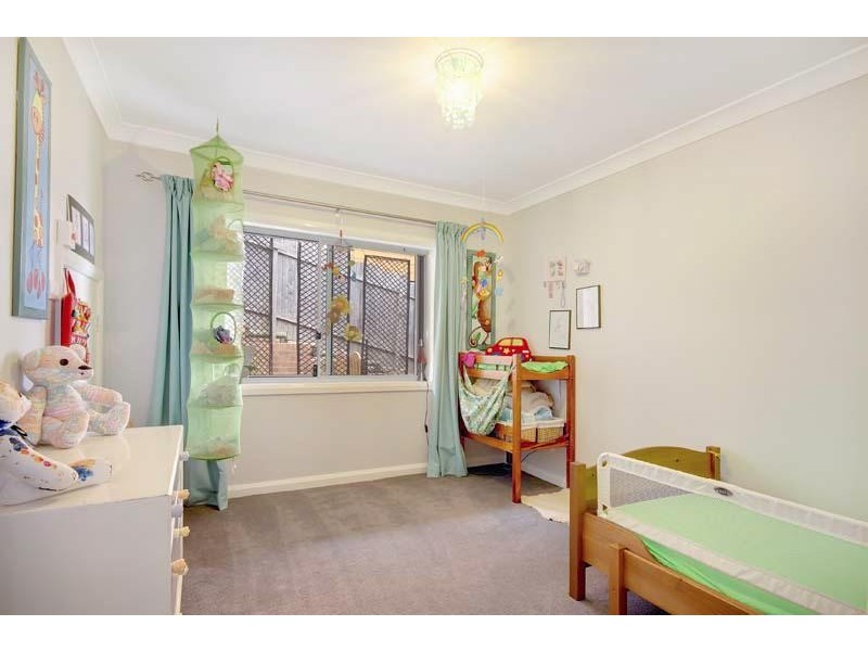 54 Iola  Ave, Farmborough Heights NSW 2526