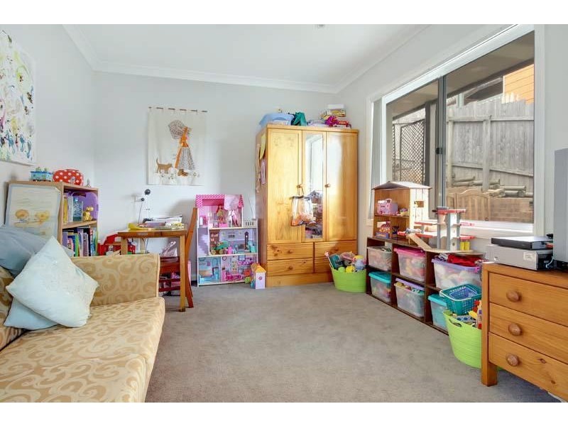54 Iola  Ave, Farmborough Heights NSW 2526
