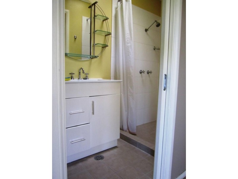 1/112 Bong Bong Rd, Horsley NSW 2530
