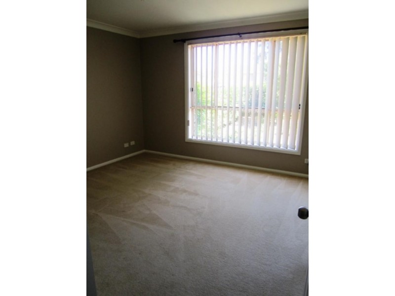 1/112 Bong Bong Rd, Horsley NSW 2530