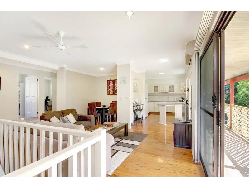 32 Loch Carron Ave, Farmborough Heights NSW 2526