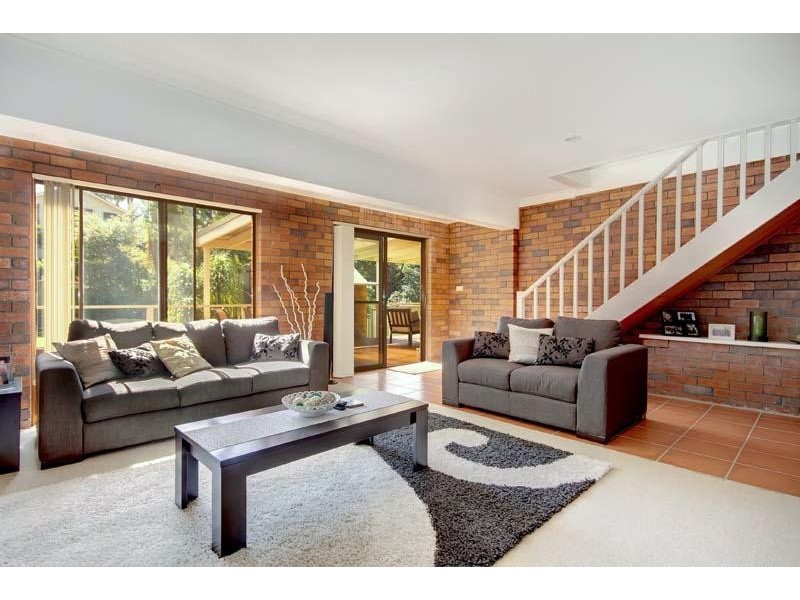 32 Loch Carron Ave, Farmborough Heights NSW 2526