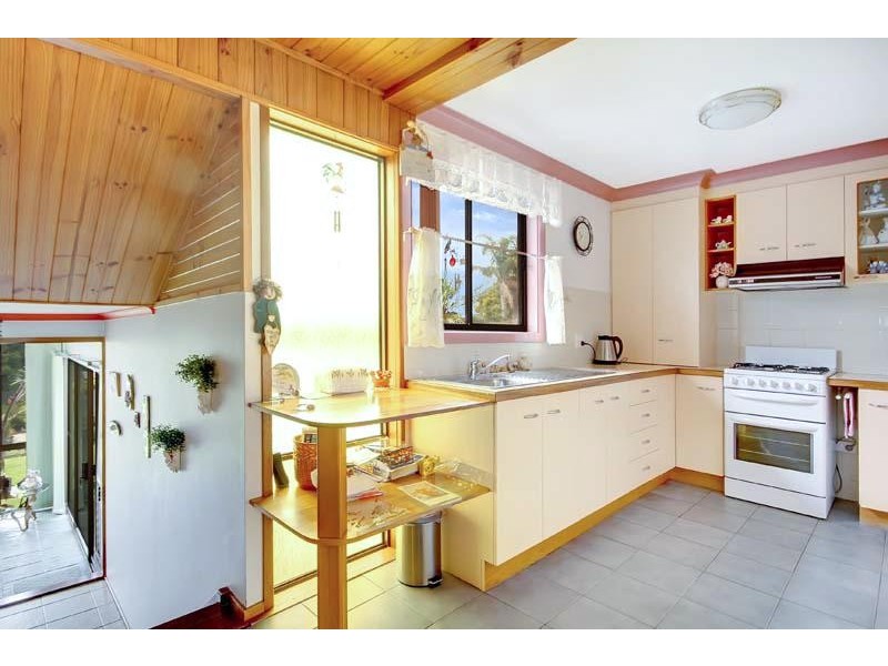 27 Billabong Ave, Dapto NSW 2530