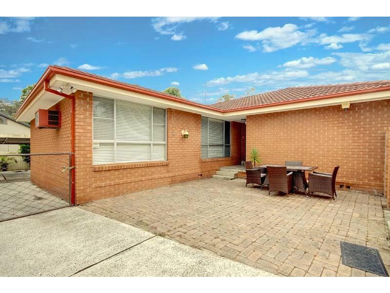 12 Rutledge  Ave, Dapto NSW 2530