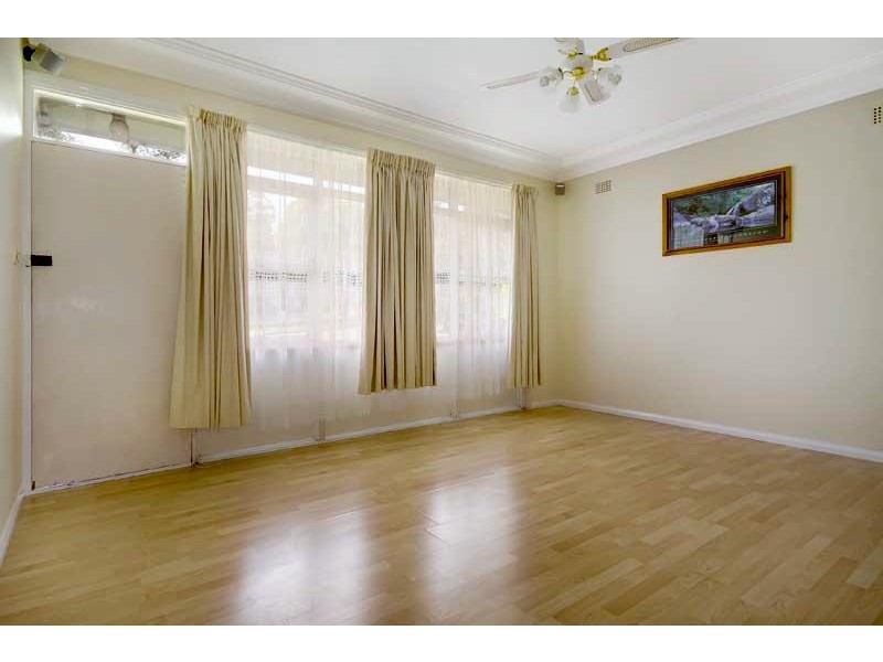 86 Parkside Dr, Dapto NSW 2530
