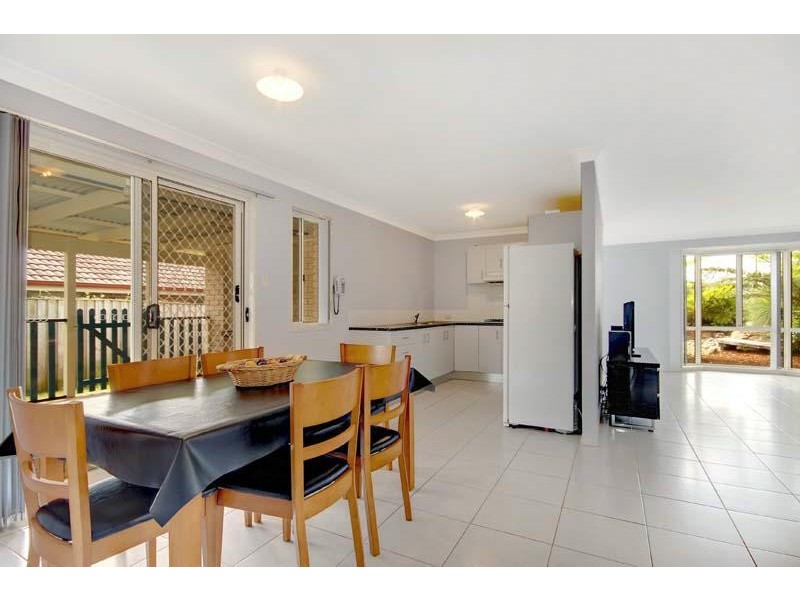22 Glenlee Dr, Horsley NSW 2530