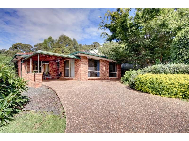 31 Malonga  Pl, Koonawarra NSW 2530
