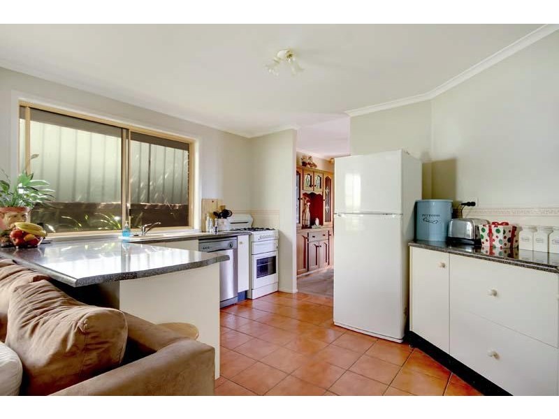 31 Malonga  Pl, Koonawarra NSW 2530