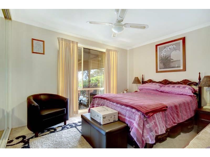 31 Malonga  Pl, Koonawarra NSW 2530