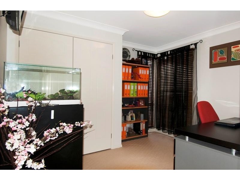 14 Kariewood Cct, Horsley NSW 2530