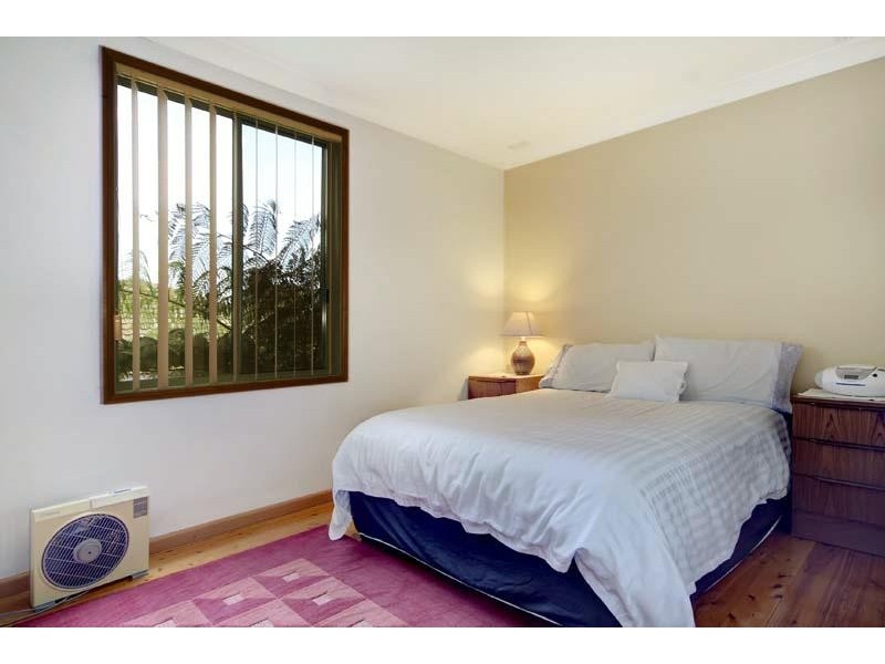 3 Galong Cres, Koonawarra NSW 2530