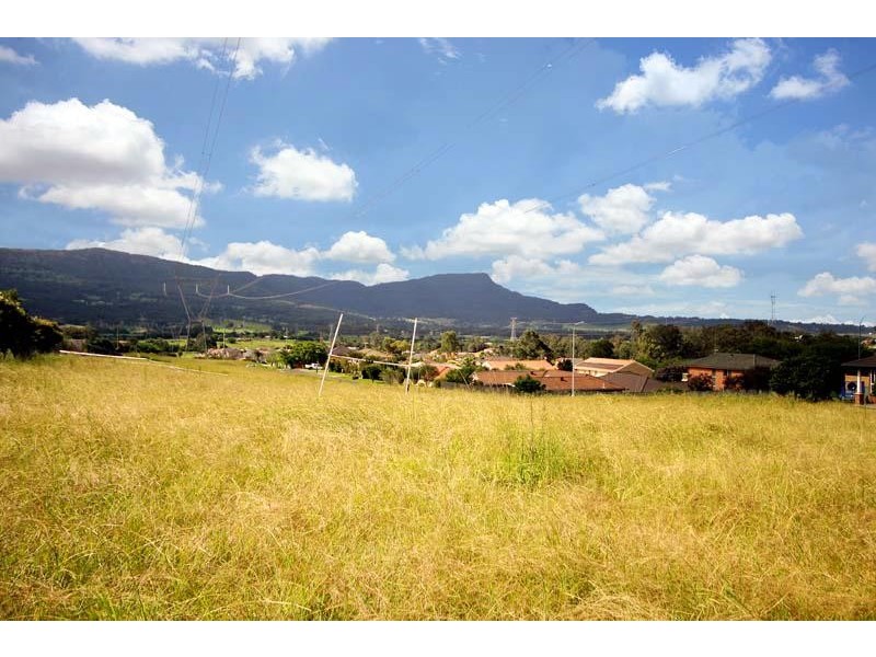 34 Brindabella Dr, Horsley NSW 2530