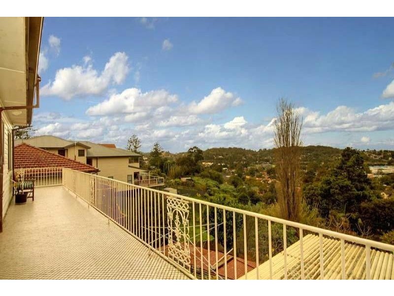 13 Outlook Dr, Figtree NSW 2525