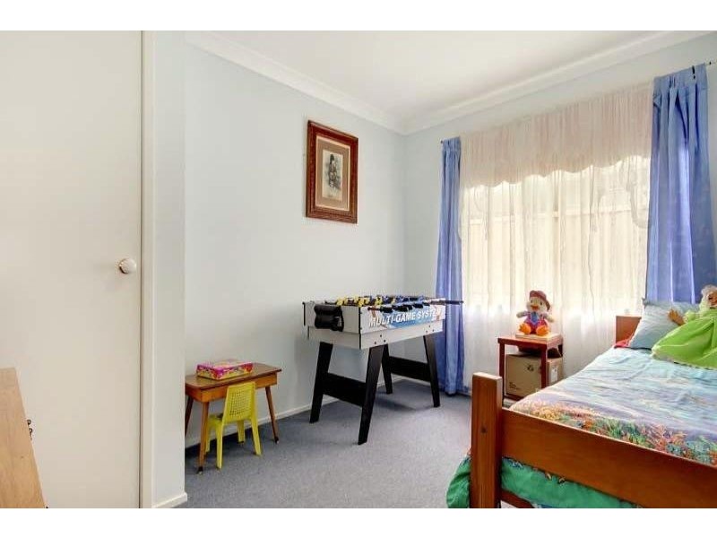 75 Osborne Pde, Warilla NSW 2528