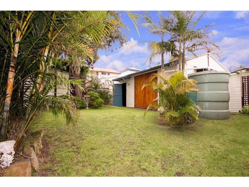 75 Osborne Pde, Warilla NSW 2528