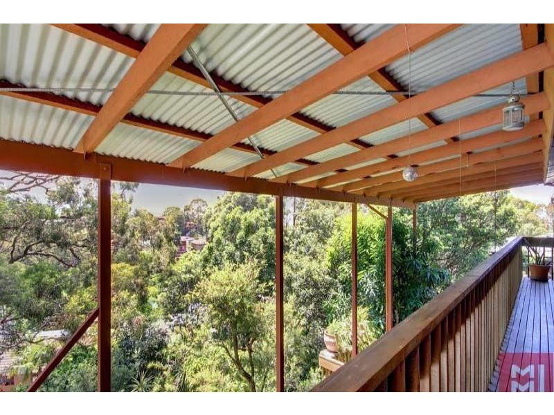 98 Iola Ave, Farmborough Heights NSW 2526