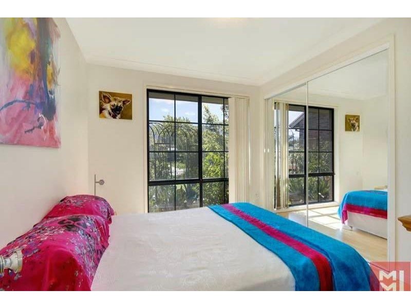 5 Greywood Pl, Horsley NSW 2530