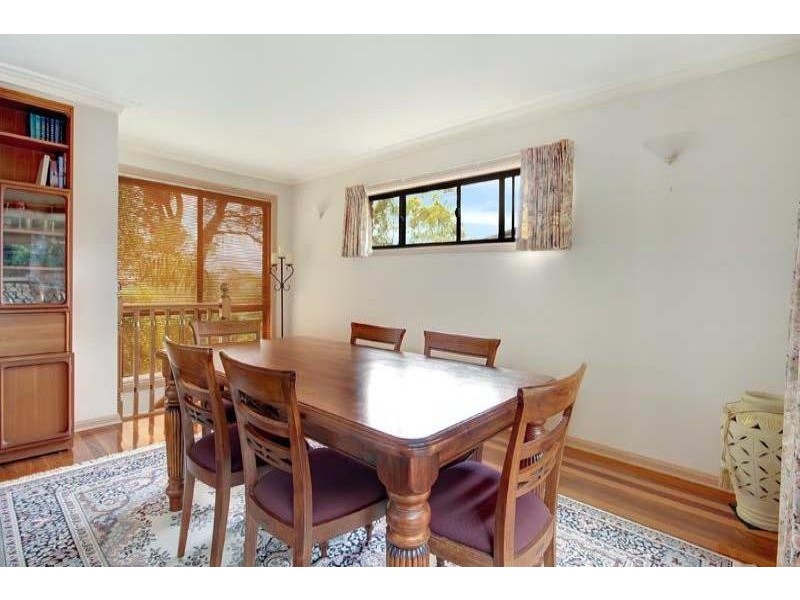 21 Bright Pde, Dapto NSW 2530