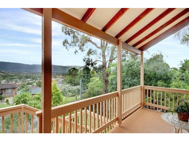 21 Bright Pde, Dapto NSW 2530