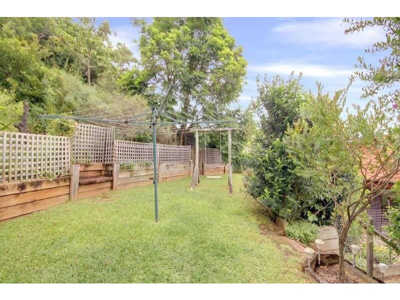 21 Bright Pde, Dapto NSW 2530