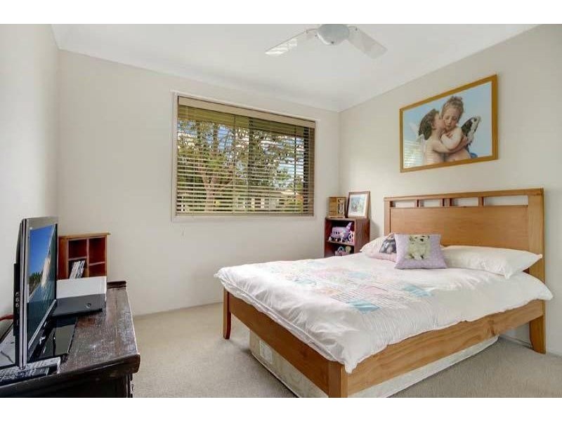 12 Rutledge Ave, Dapto NSW 2530