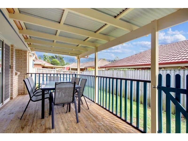 22 Glenlee Dr, Horsley NSW 2530