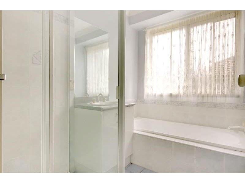 22 Glenlee Dr, Horsley NSW 2530
