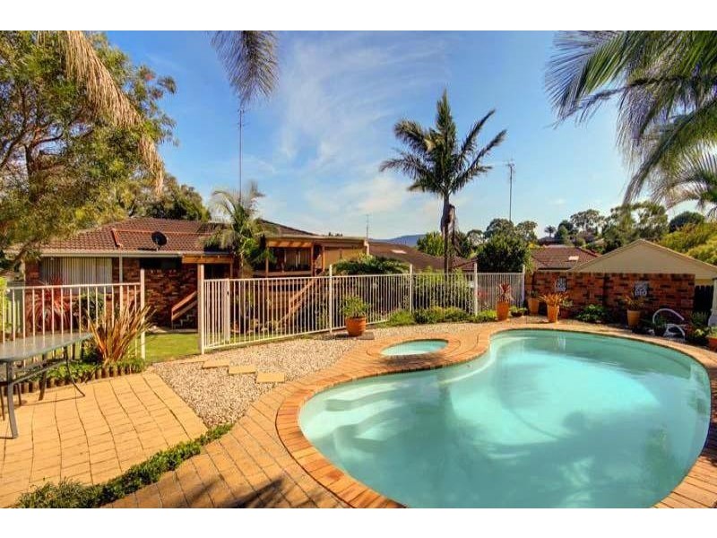 33 Compton St, Dapto NSW 2530