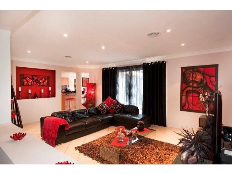 14 Kariewood Cct, Horsley NSW 2530