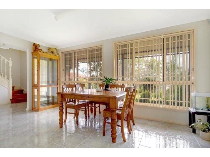 34 Brindabella Dr, Horsley NSW 2530