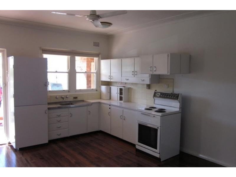 98 Byamee St, Dapto NSW 2530